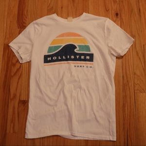 Hollister T shirt mens